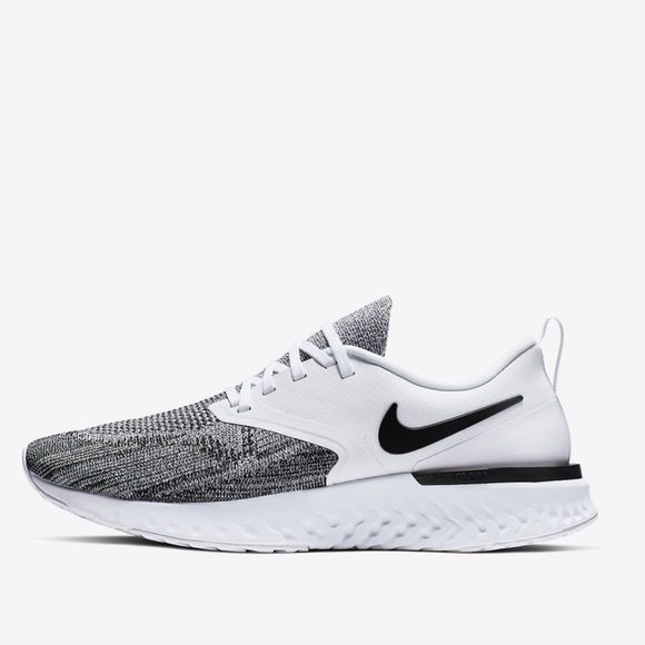 nike odyssey react flyknit 2 women's black